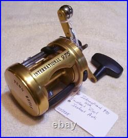051725 Penn International 975 Reel Excellent Working Cond. Very Nice Reel