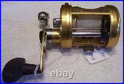 110124 Vintage Penn International 975 Reel See Reel Tag Excellent Lot B