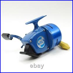 Blue Penn Special 430 Spincast Fishing Reel. With Box