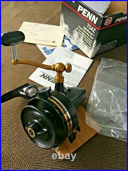 Classic Vintage Penn 704z Spinning Reel, With Manual Pickup Like 706z. USA Made