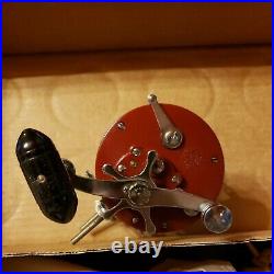 Excellent Condition Vintage PENN PEER NO 309 Fishing Reel Made In USA