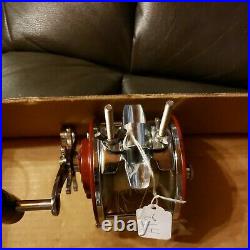 Excellent Condition Vintage PENN PEER NO 309 Fishing Reel Made In USA
