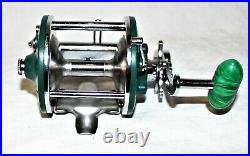 NEW Vintage Very Rare Green Penn Peerless No 9 Reel from my collection