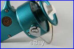 NICE Vintage Large Penn 704 Green Spinning Reel Greenie