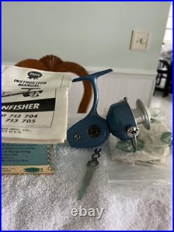 New Old Stock -Penn 720 Spin Fisher /mint With Box-papers-wrench -Penn Tissue