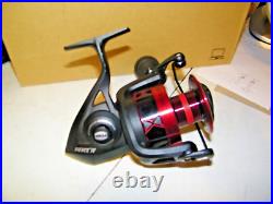 New Penn Fierce IV FRCIV8000 Spinning Fishing Reel Red / Black