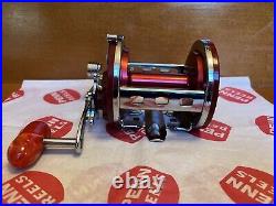 New Penn Vintage JigMaster 500S Fishing Reel with Red Handle Knob USA