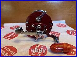 New Penn Vintage JigMaster 500S Fishing Reel with Red Handle Knob USA