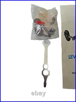 New Vintage PENN Conventional Level Wind Reel 309M Black