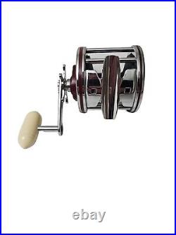 New Vintage PENN Reel Special Senator 3/0 505 Red