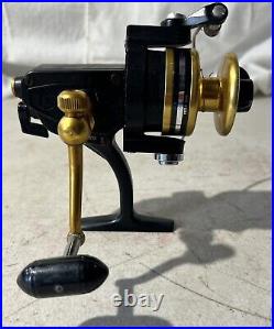 PENN 4400 SS HIGH SPEED GRAPHITE SPINNING REEL VINTAGE Gold Black Works Great