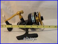 PENN 704Z Spinning Reel, Fishing Reel (MADE IN USA), EXCELLENT Condition