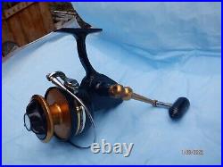 PENN 710z Spinning Reel. U. S. A. MISSING SIDE DECAL