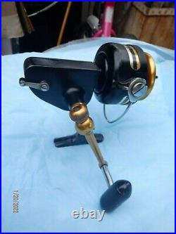 PENN 710z Spinning Reel. U. S. A. MISSING SIDE DECAL