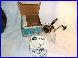PENN 714 Z ULTRA SPORT SPINNING FISHING REEL with ORIG BOX AND MANUAL NEAR MINT