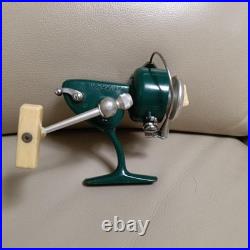 PENN 716 Vintage Green Fishing Reel Used, Rare Collectible