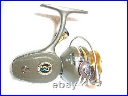 PENN 720Z 720 Z Vintage Spinning Reel Excellent Working Condition Made in USA