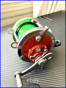 PENN Special 4/0 Senator 113H Conventional Reel. Graphite Parts -Newly Serviced