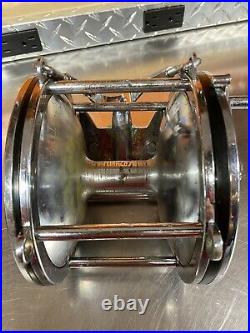 Penn 10/0 116A Senator Fishing Reel With Rod Clamp And Rod Harness. Vintage Reel
