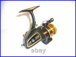 Penn 420 Ss Ultra Light Spinning Fishing Reel Nice Working Condition Beauty