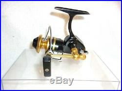 Penn 420ss Ultra Light Spinning Fishing Reel Mint Condition Awesome Reel USA