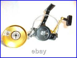 Penn 430ss Ultra Light Spinning Fishing Reel Nice Working Condition Clean