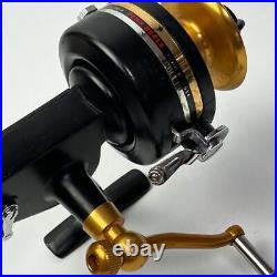 Penn 710Z Spinning Reel Old Tackle Vintage Working Item