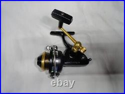 Penn 716Z Spinning Reel Vintage With Box Papers and Extra Spool Used