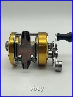 Penn 920 Levelmatic Fishing Reel Made In The USA Vintage Beautiful Condition
