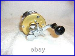 Penn 930 Levelmatic Bait Casting Reel Excellent Condition & Box Papers Nice