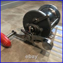 Penn GRAY MONOFIL #25 CONVENTIONAL REEL Made In USA-VERY GOOD SHAPE