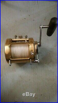 Penn International ll 50TW Fishing Reel Vintage One Owner Good used condition