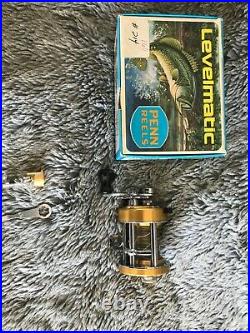 Penn Levelmatic Model 930 Antique Bait Casting Fishing Reel