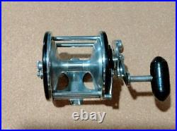 Penn Long Beach 60 Fishing Reel Vintage Smooth Operation Clean Condition