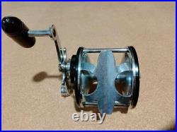 Penn Long Beach 60 Fishing Reel Vintage Smooth Operation Clean Condition