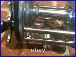 Penn Longbeach 67 Conventional Reel (Green Handle) in GOOD Condition USED