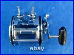 STUNNING TOP ++ ANTIQUE REEL Old Reel PENN REELS 4/0 SENATOR N° 113