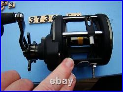 U3734 Fr Penn Squall II 30lw Fishing Reel Nice One And Works Great