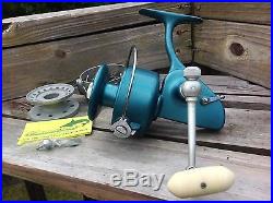 VINTAGE 1960's Penn 704 Spinfisher Greenie fishing spinning reel mint condition