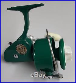 Vintage Penn 710 Spinfisher Spinning Reel Mint Condition