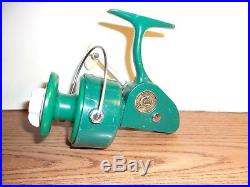 VINTAGE PENN 711 SPINFISHER SPINNING FISHING REEL GREENIE LEFTY with ORIG BOX ETC