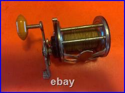 VINTAGE PENN BEACHMASTER 155 FISHING REEL WITH ORIGINAL BOX CIRCA 1940s ANTIQUE