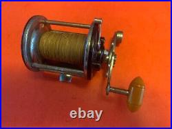 VINTAGE PENN BEACHMASTER 155 FISHING REEL WITH ORIGINAL BOX CIRCA 1940s ANTIQUE