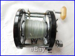 VINTAGE PENN DELMAR 285M FISHING REEL With ORIGINAL BOX