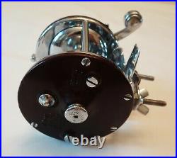 VINTAGE PENN PEER 209 Salt Water Level Wind FISHING REEL with Reel Clamps