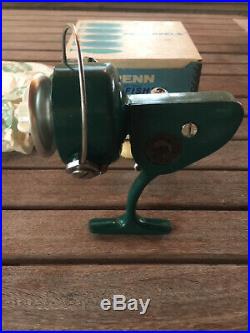 VINTAGE Penn Spinfisher Greenie 712 Spinning Reel / With Box