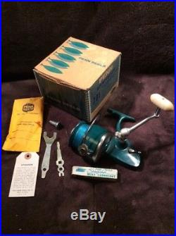 Vintage 1963 Penn 700 Spinfisher Spinning Reel with Original Box