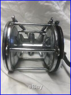 Vintage 9/0 Penn Senator 115 Saltwater Fishing Reel with Rod Clamp and Harness