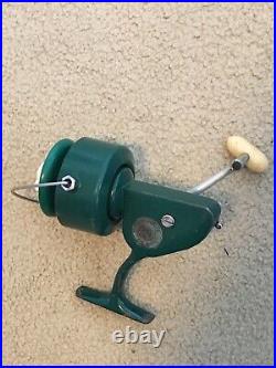 Vintage Classic Penn Spinfisher 710 Green Fishing Spinning Reel Made in USA
