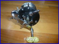 Vintage Fishing Reel Penn 350 USA Nice collectable lures and deals